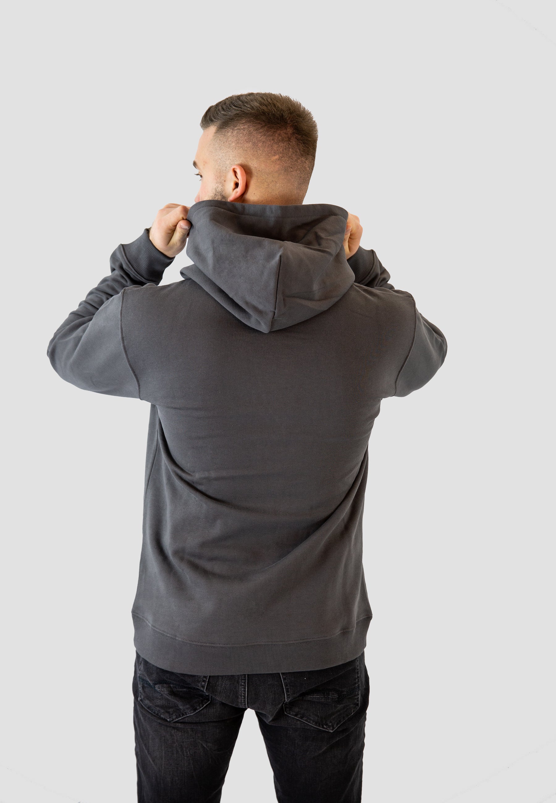 Hoodie Unisex - Black Bean Movement Print aus Bio-Baumwolle - LEOPOLT & KUCKUCK