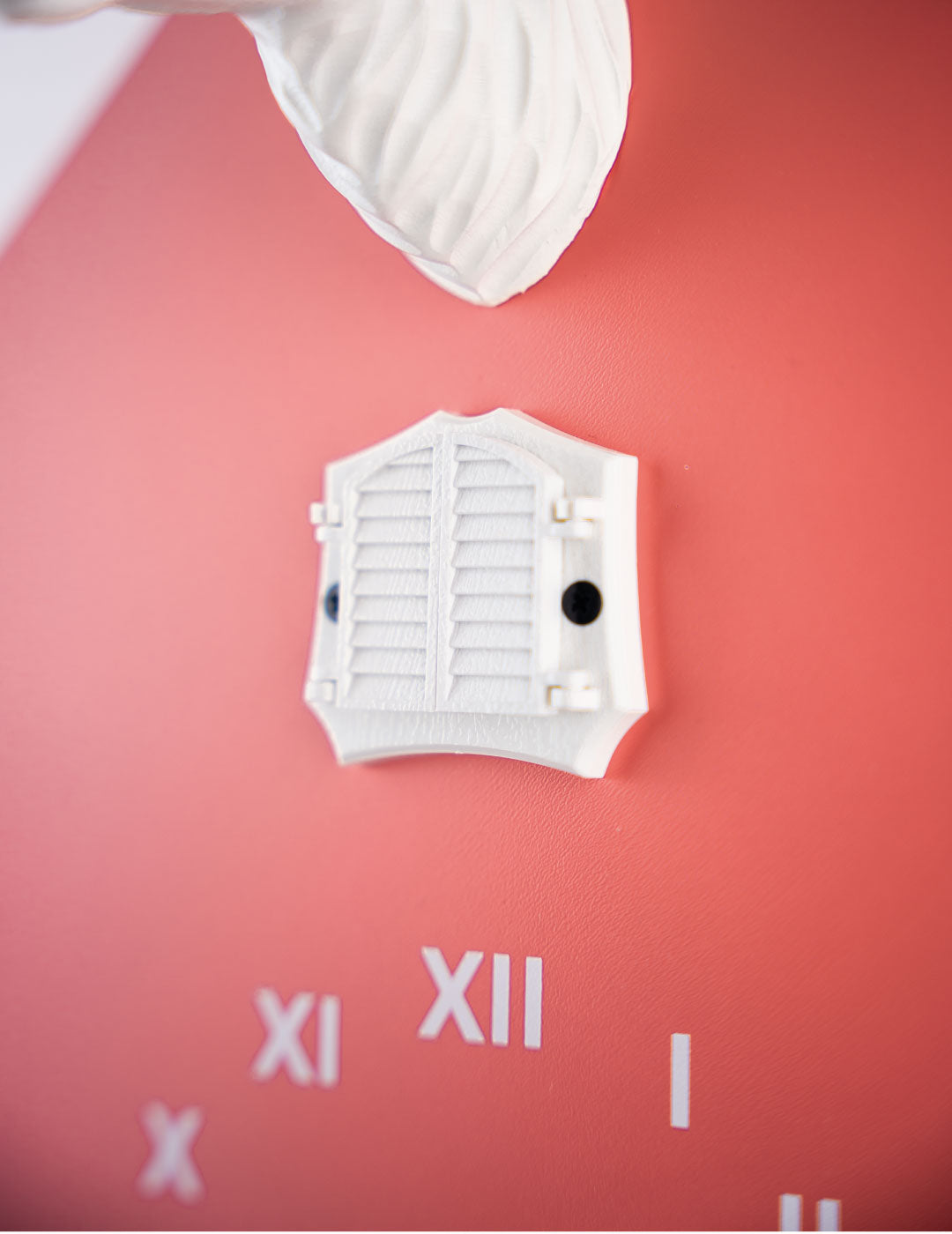 Moderne Kuckucksuhr - Salmon-Weiß-Kuckucksruf