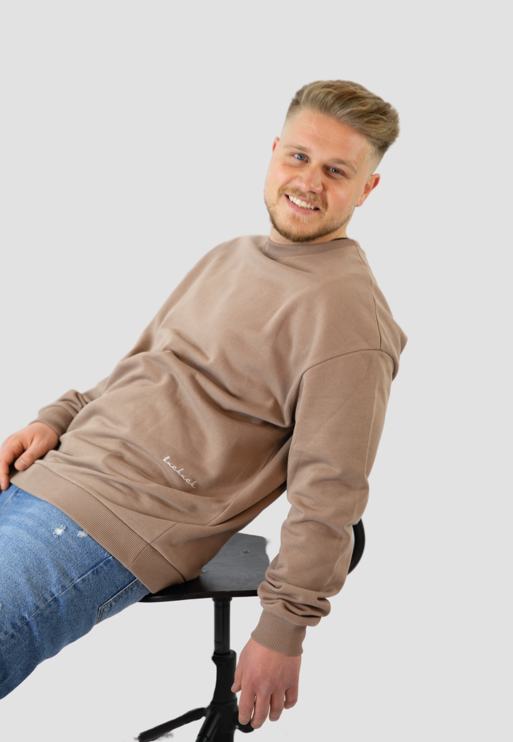 Sweater Unisex - Leafless Tree aus Bio-Baumwolle - LEOPOLT & KUCKUCK